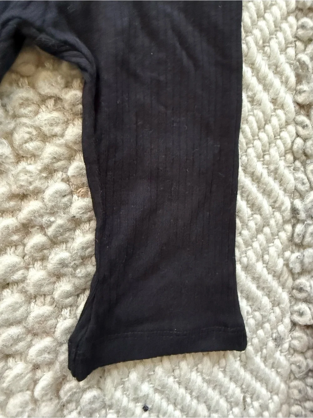Cat & Jack Cream Bow Print Pullover and Black Ribbed flare Leggings Set 3/6 mo